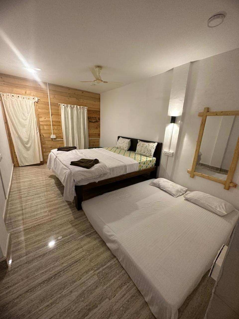 Bed and Breakfast Rosa Mystica Кола Экстерьер фото